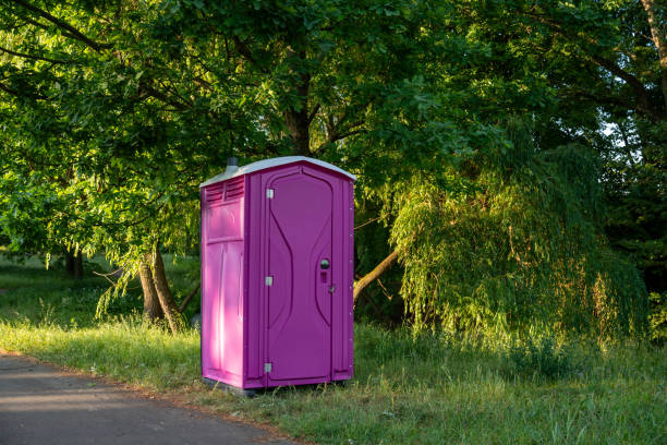 Porta potty delivery and setup in Meadow Vale, KY
